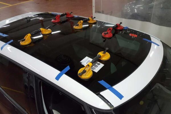 sostituzione-cristalli-carrozzeria-savigliano-cuneo-grandacar-7